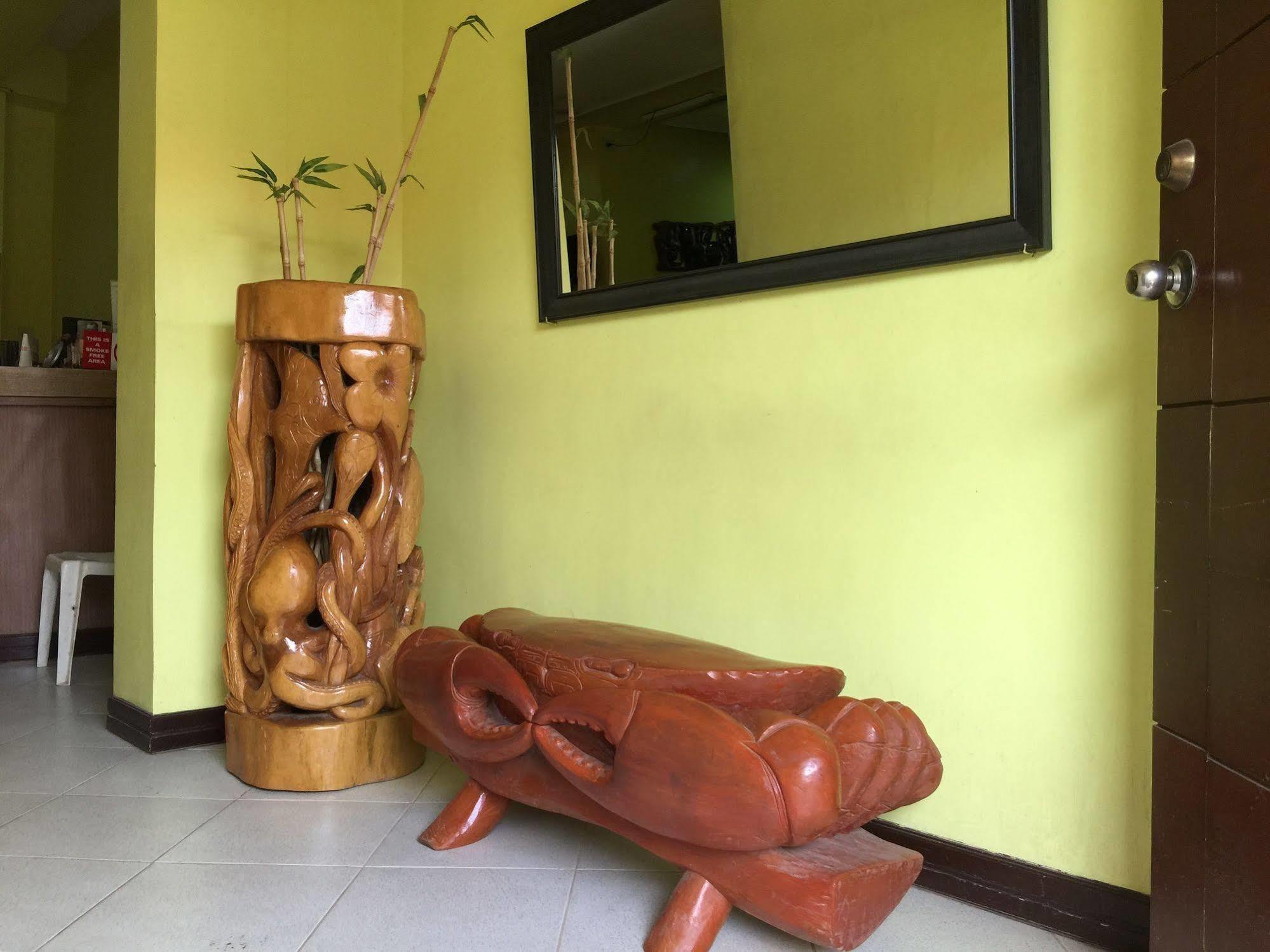 Luis Bay Travellers Lodge Coron Exterior foto